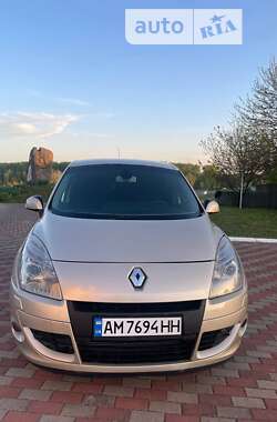 Мінівен Renault Scenic 2011 в Овручі