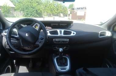 Минивэн Renault Scenic 2010 в Полтаве