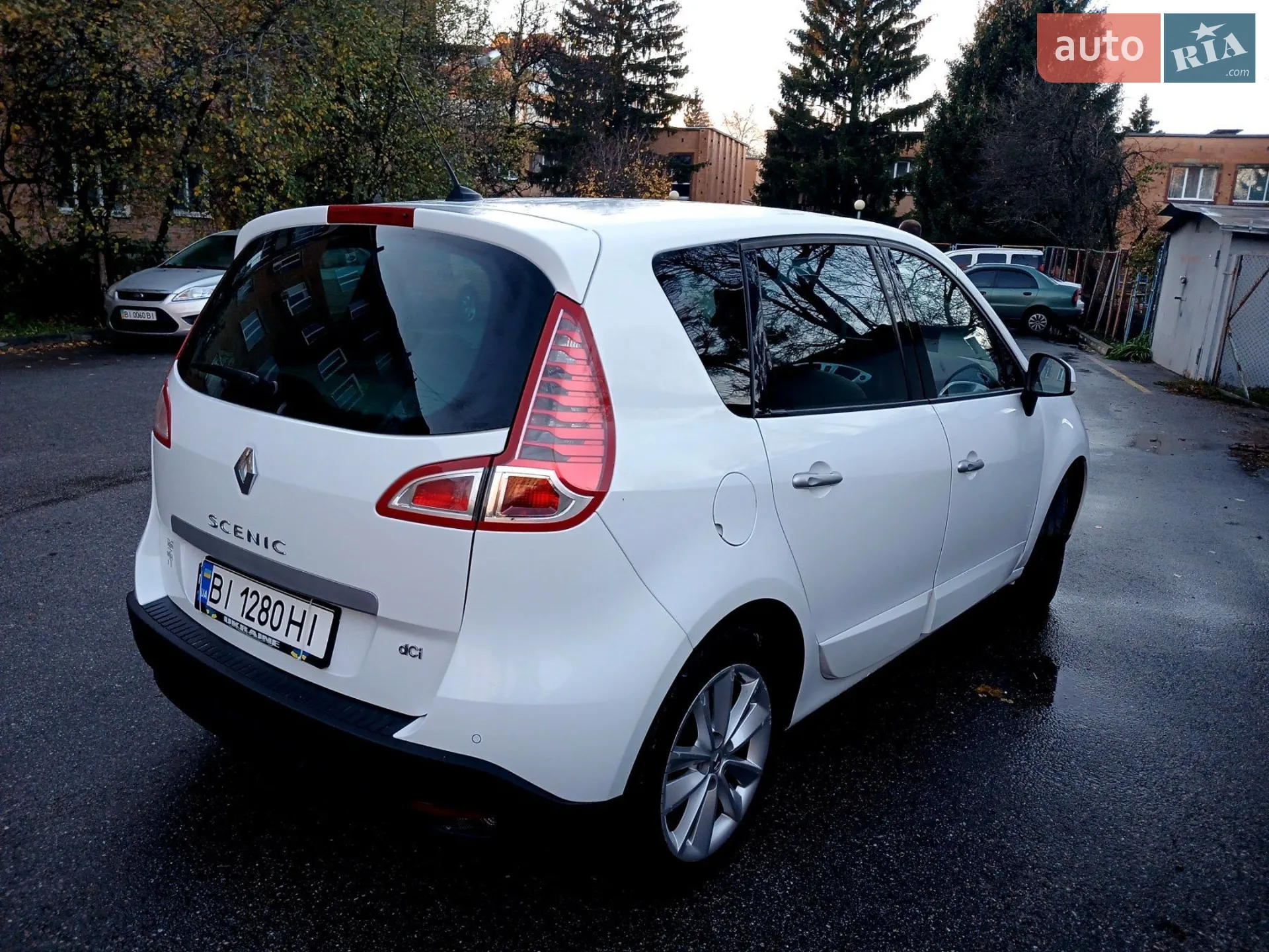 2010 Renault Scenic - мініатюра 9