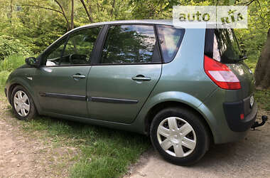 Мінівен Renault Scenic 2004 в Вижниці