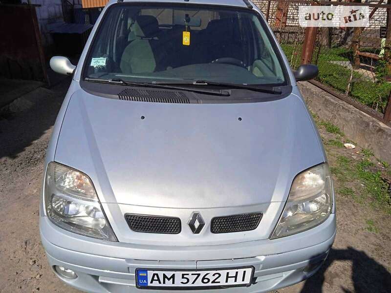 Минивэн Renault Scenic 2002 в Житомире