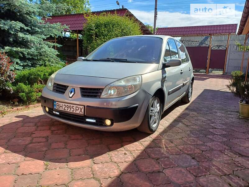 Минивэн Renault Scenic 2003 в Славуте