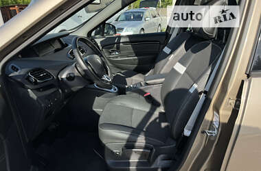 Минивэн Renault Scenic 2013 в Дубно