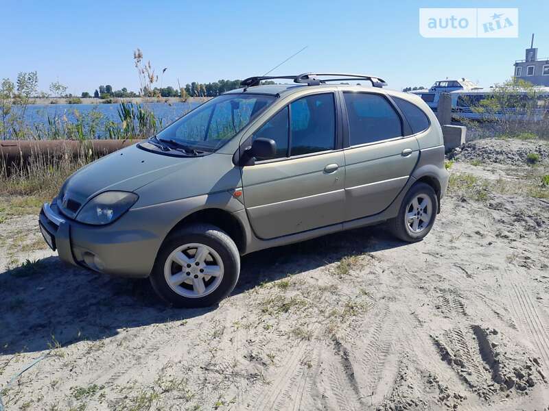 Минивэн Renault Scenic 2002 в 