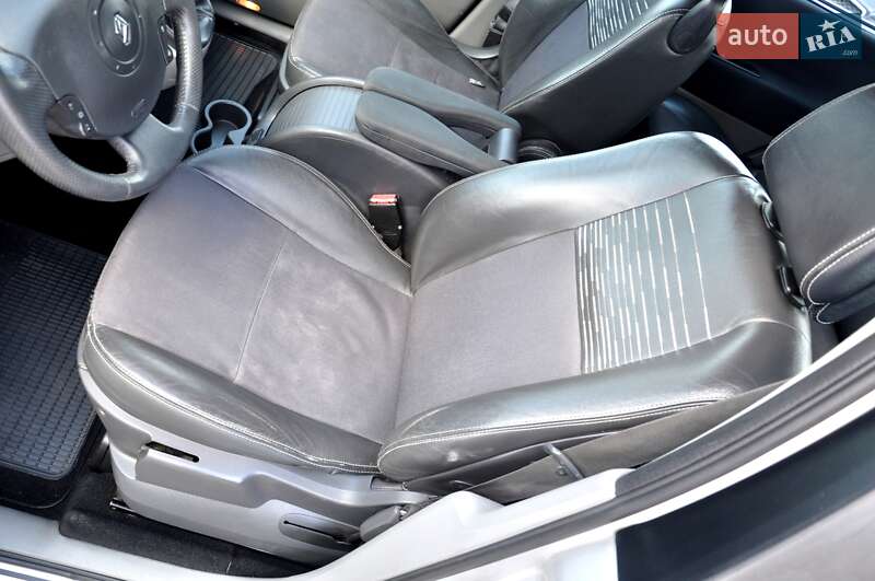 Минивэн Renault Scenic 2006 в Львове