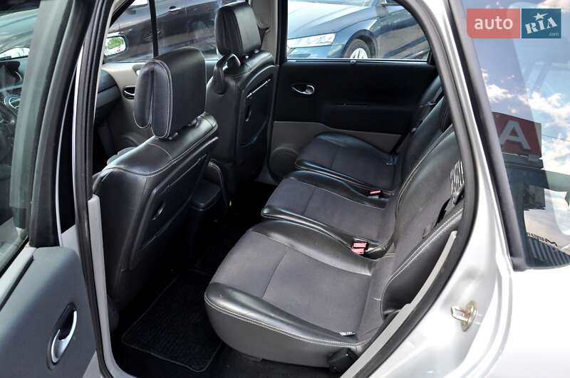 Минивэн Renault Scenic 2006 в Львове