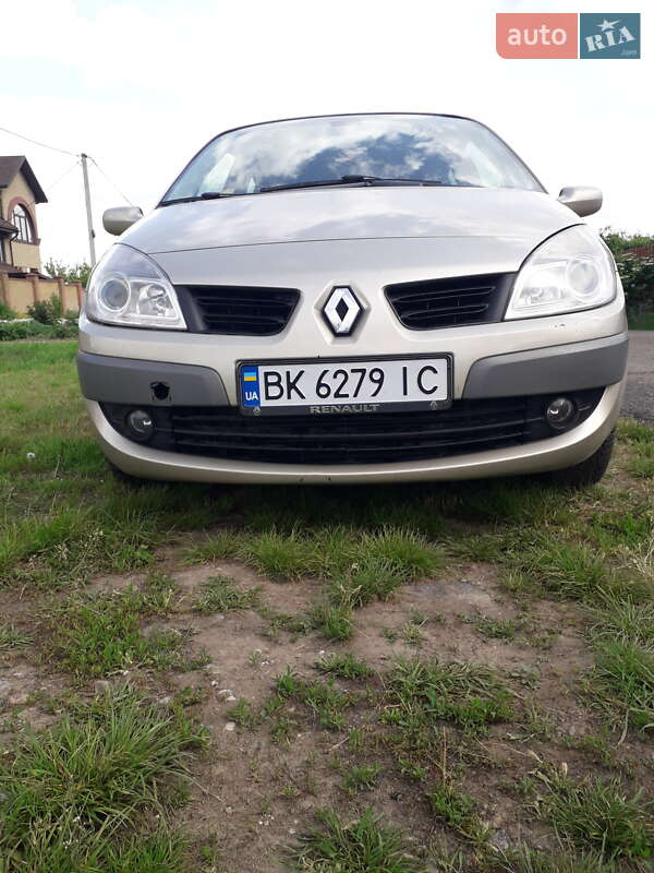 Минивэн Renault Scenic 2009 в Полтаве