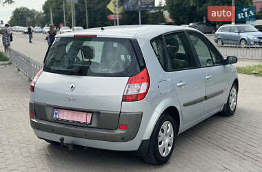 Минивэн Renault Scenic 2005 в 