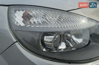Минивэн Renault Scenic 2005 в 