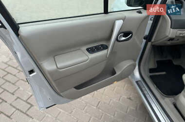 Минивэн Renault Scenic 2005 в 