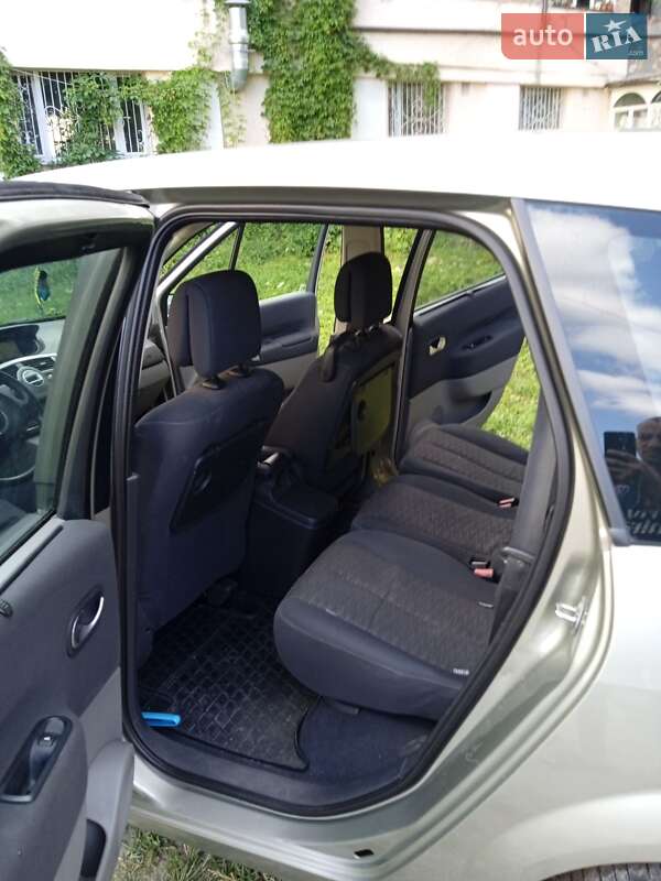 Минивэн Renault Scenic 2007 в Луцке