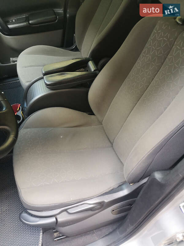 Минивэн Renault Scenic 2008 в Хмельницком