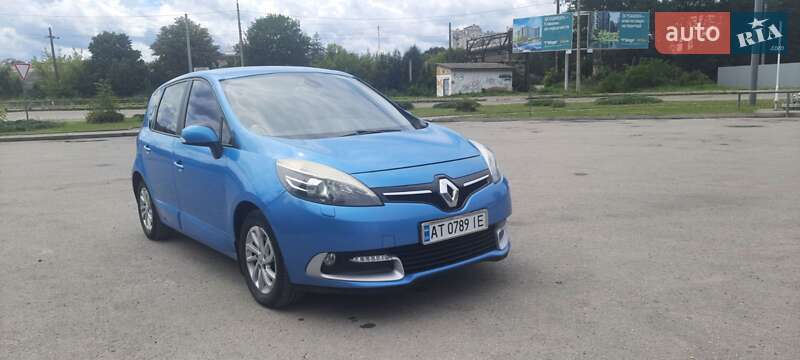 Минивэн Renault Scenic 2012 в Ивано-Франковске