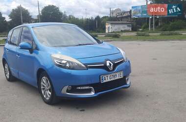 Минивэн Renault Scenic 2012 в 