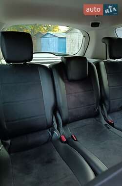 Минивэн Renault Scenic 2013 в 