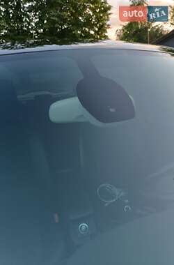 Минивэн Renault Scenic 2013 в 