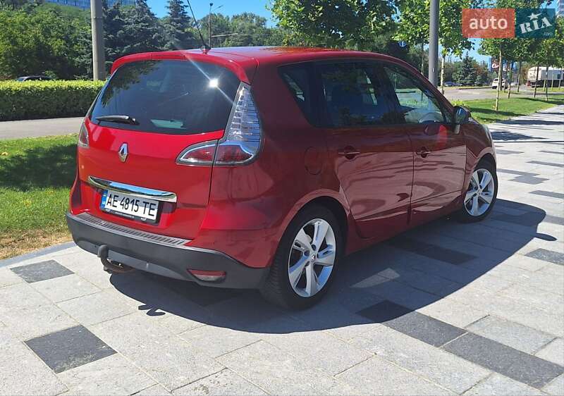 Минивэн Renault Scenic 2012 в Днепре