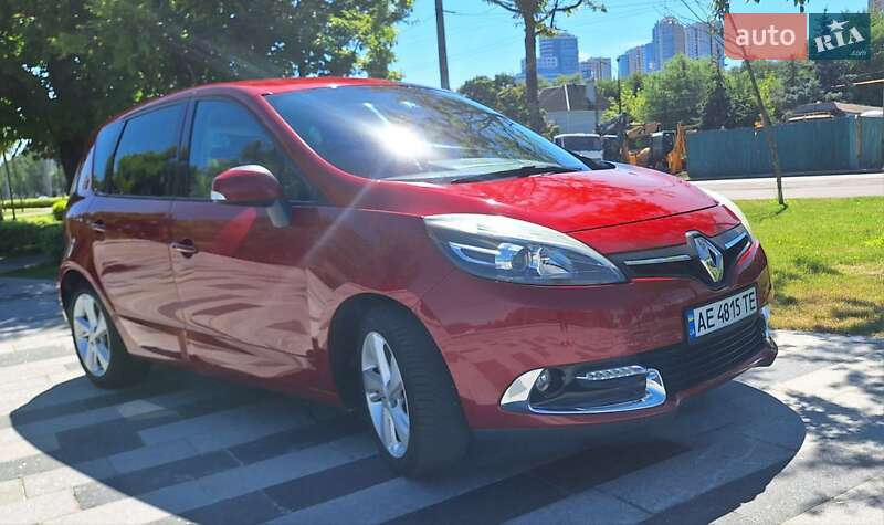 Мінівен Renault Scenic 2012 в Дніпрі фото 15 Мінівен Renault Scenic 2012 в Дніпрі