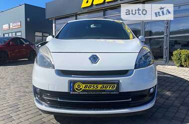 Мінівен Renault Scenic 2012 в Мукачевому