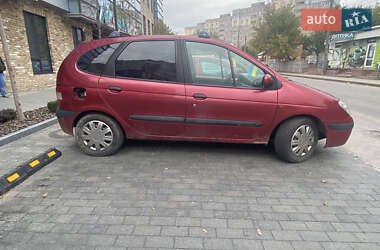 Минивэн Renault Scenic 2001 в 