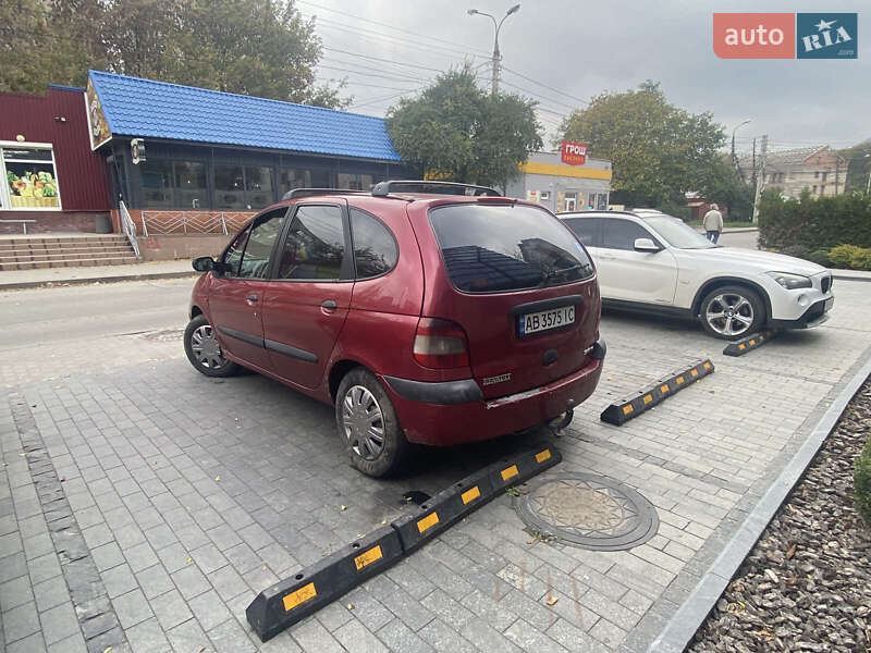 Минивэн Renault Scenic 2001 в Гайсине