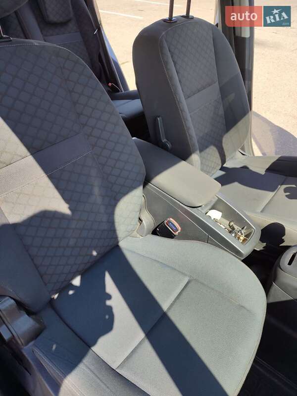 Минивэн Renault Scenic 2009 в Кременчуге