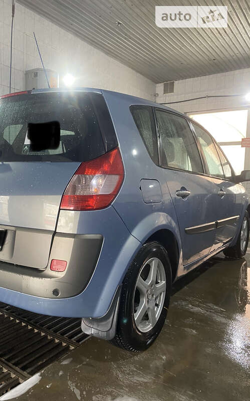 Минивэн Renault Scenic 2004 в Черновцах