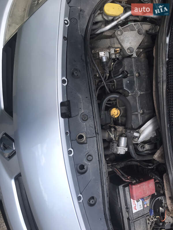 Минивэн Renault Scenic 2005 в Тернополе