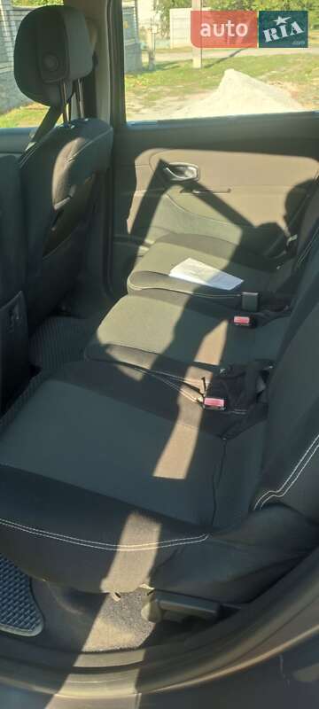 Минивэн Renault Scenic 2009 в Белой Церкви