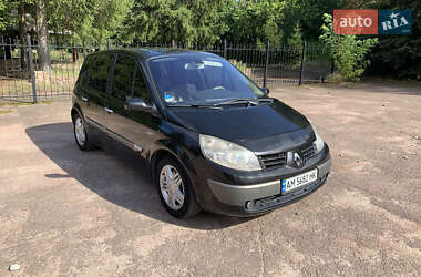 Минивэн Renault Scenic 2004 в 