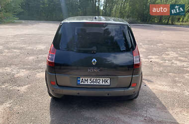 Минивэн Renault Scenic 2004 в 