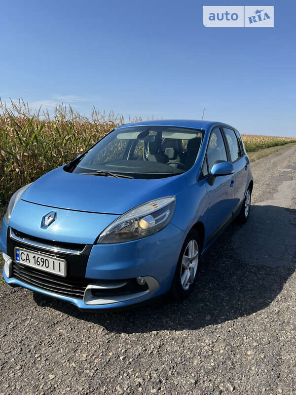 Renault Scenic 2012