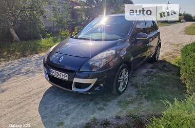 Минивэн Renault Scenic 2010 в Звягеле