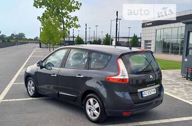 Минивэн Renault Scenic 2009 в Мукачево