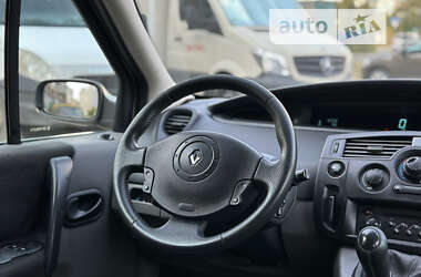 Минивэн Renault Scenic 2006 в Киеве