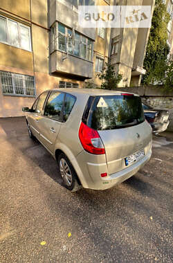 Мінівен Renault Scenic 2008 в Трускавці