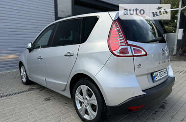 Мінівен Renault Scenic 2010 в Чернівцях