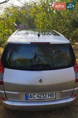 Минивэн Renault Scenic 2006 в 