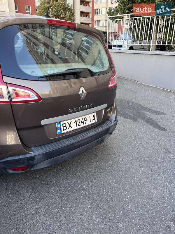 Минивэн Renault Scenic 2010 в Виннице
