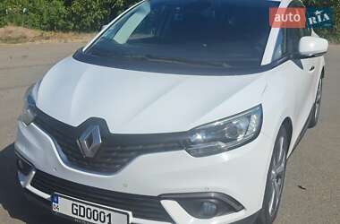 Минивэн Renault Scenic 2017 в 