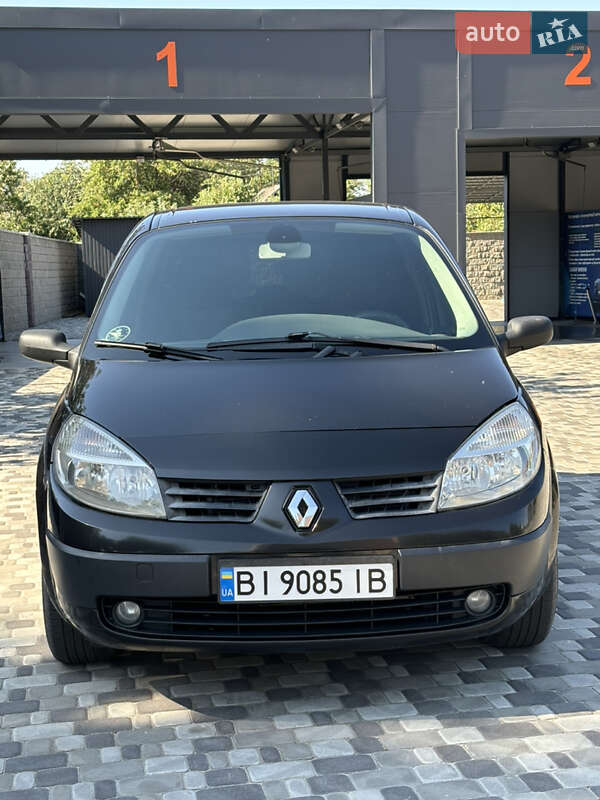 Мінівен Renault Scenic 2006 в Гадячі