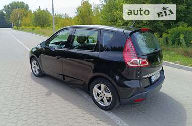 Мінівен Renault Scenic 2011 в Києві