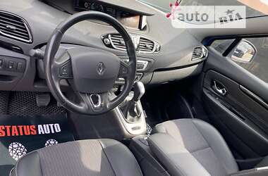 Минивэн Renault Scenic 2015 в 