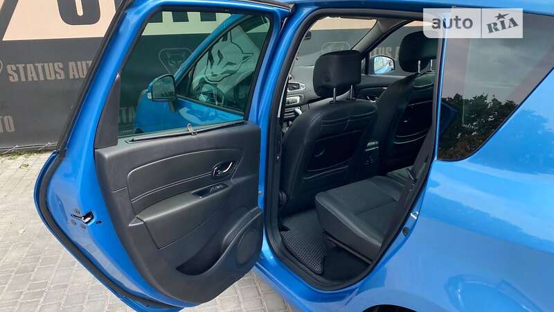 Минивэн Renault Scenic 2015 в Виннице