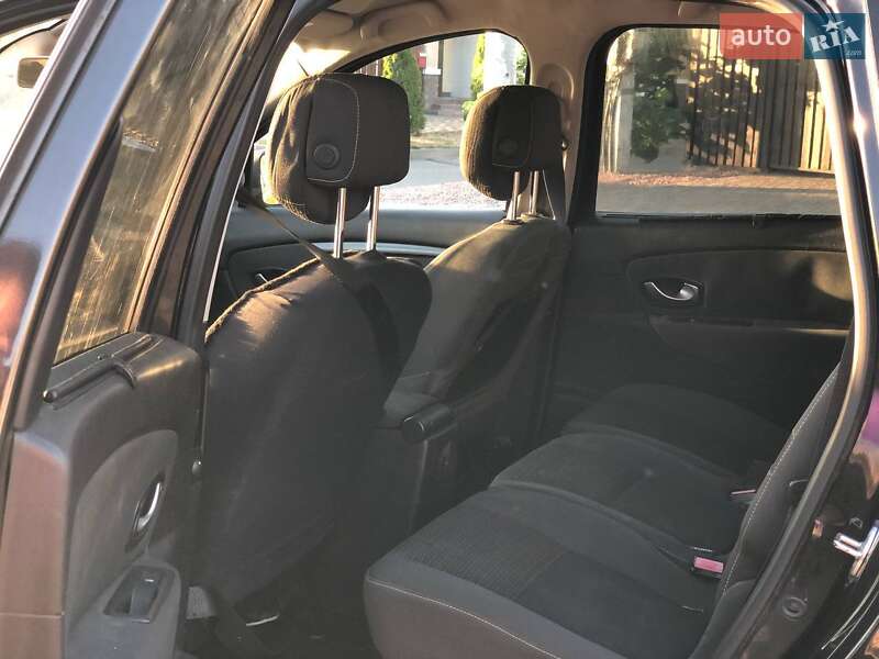 Минивэн Renault Scenic 2009 в Киеве