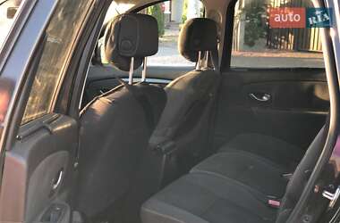 Минивэн Renault Scenic 2009 в 
