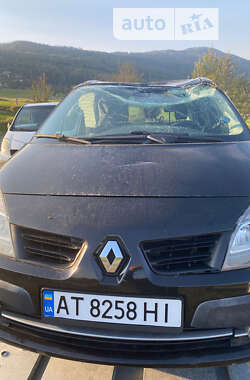 Мінівен Renault Scenic 2007 в Івано-Франківську