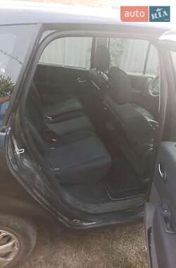 Минивэн Renault Scenic 2006 в 
