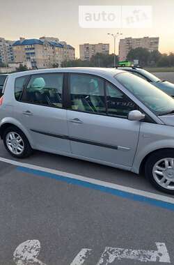 Минивэн Renault Scenic 2005 в Каменец-Подольском