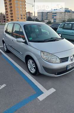 Минивэн Renault Scenic 2005 в 
